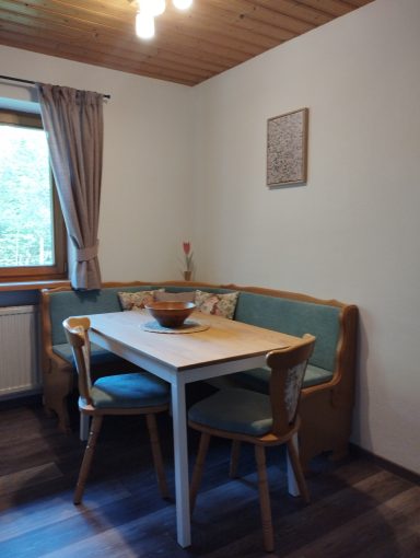 FeWo Waldeck Essecke Eckbank